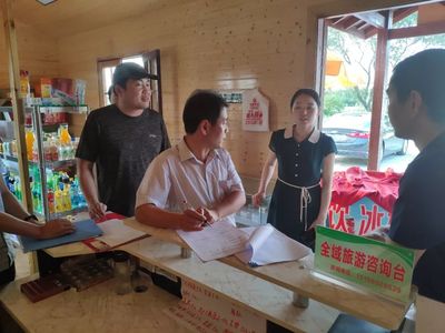 巢湖市商務(wù)局蒞臨我鎮(zhèn)指導(dǎo)電商扶貧工作，助力鄉(xiāng)村振興與旅游咨詢?nèi)诤习l(fā)展